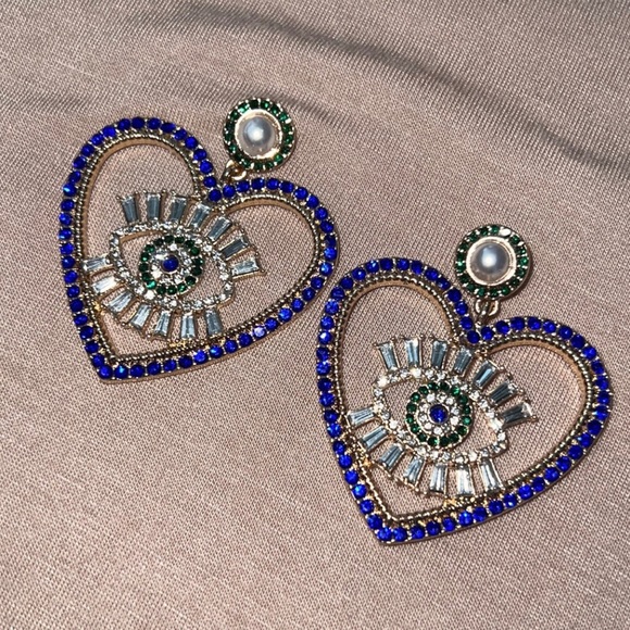 Heart Rhinestone Drop Earrings - Picture 4 of 7